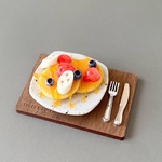 本日21:00〜販売　ミニチュア　ベリーのパンケーキ