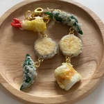 天ぷら　チャーム　フェイクフード　スイーツデコ　食品サンプル　ミニチュア