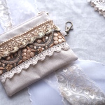ナスカン付き　インド刺繍リボンのポーチ