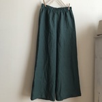 フレンチリネンバイオウォッシュ加工（エバーグリーン）で作ったワイドパンツ