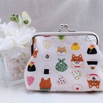 しば犬♡おにぎり　和柄　ぷっくりがま口ポーチ　角10cm  小銭入れ小物入れ　 ハンドメイド　ナチュラル　プレゼントにも
