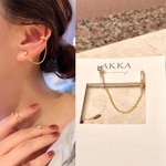  18kgp◆Bijou& long chain ear cuff 1pac ビジューとチェーンのイヤーカフ一個売り　　煌めく　大人女子　上品　キラキラ　揺れる　イヤーカーフ　シンプル　ゴールド