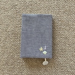 ブックカバー（貝がら）