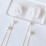 〜シフォンフラワー&コットンパールのゆらゆらピアス／イヤリング〜