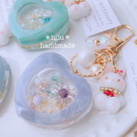 【ꫛꫀꪝ✧‧˚】アンティークFlowerのマーブルHeartキーホルダー　ハンドメイドレジン　キーホルダー　ハンドメイドキーホルダー　シャカシャカキーホルダー　シャカシャカ　シェイカー　ハート　