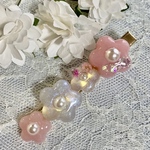 お花の形のヘアクリップ(ピンク)