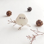 シマエナガの雪遊び | 鳥のブローチ | 雪の妖精❄