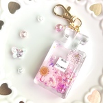 お花の香水瓶　香水　香水瓶　シェイカーキーホルダー　シャカシャカキーホルダー　オイルシェイカー　花柄　小瓶　ハーバリウム　押し花　ピンク　出産祝い　名入れ　推し活　レジンキーホルダー　キーホルダー