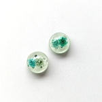 イヤリング　ピアス　小さめ　かすみ草　パール　レジン　樹脂イヤリング