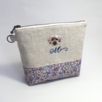 miho00様オーダー品☆トイプードルの手刺繍の化粧ポーチ