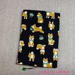 [再販] ブックカバー 文庫サイズ「柴犬と風呂敷(黒)」