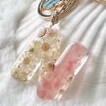 《 𝕊𝔸𝕃𝔼 𓈒𓏸 》桜貝のかけらのキーホルダー＊ミニ『 N 』1,050円→940円
