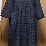 着物リメイク　シンプル　書生絣のウエストギャザーワンピース　身幅57ｾﾝﾁ