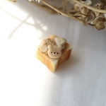  ミニチュアパン　キャラメルアイスにクッキーを添えて