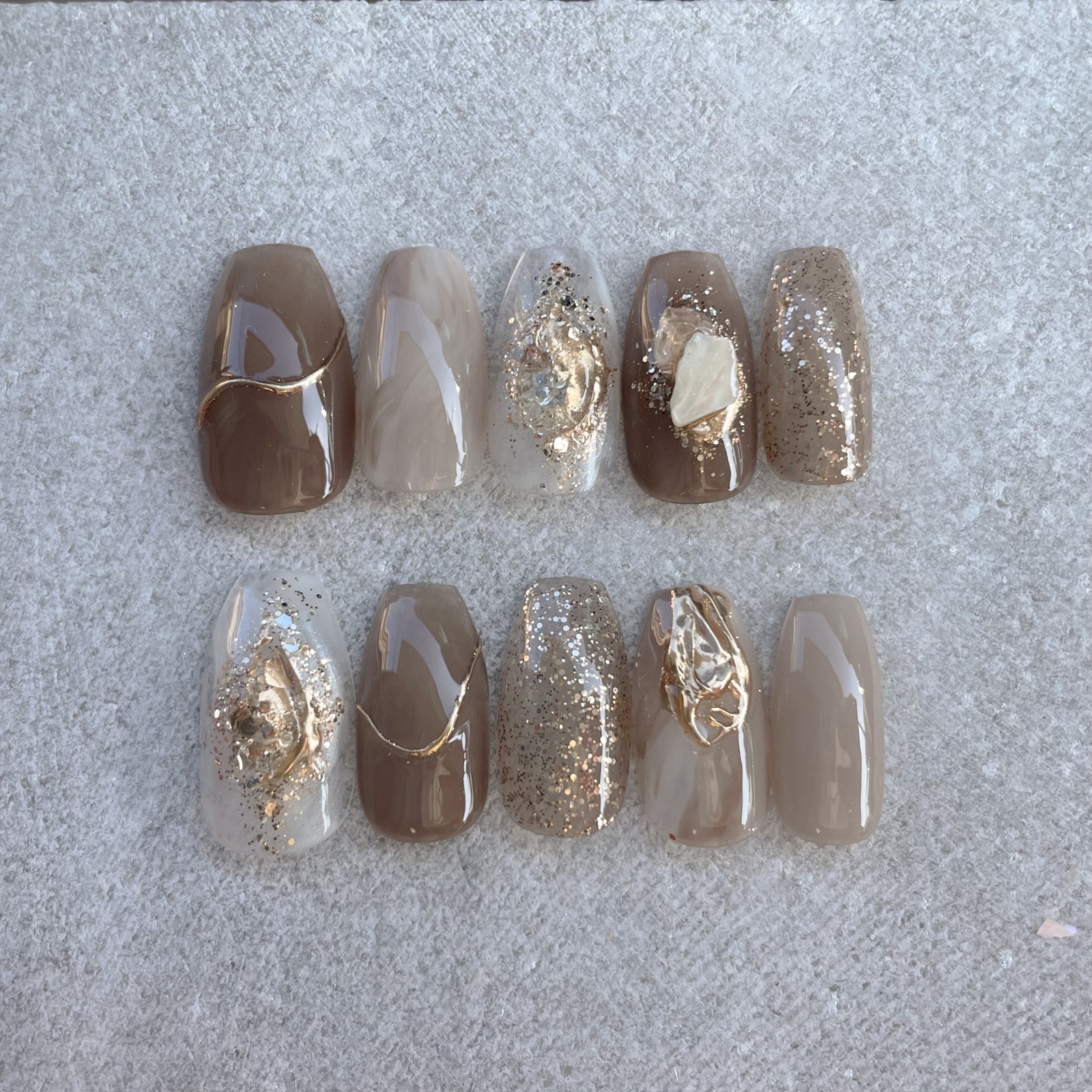 グレージュニュアンスネイルチップ♡ - mayu.nail | minne byGMOペパボ