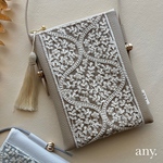 【受注制作🪡】インド刺繍リボンスマホポシェット whitefloret  b beige🤎スマホショルダー お散歩ショルダー サコッシュ　再販5！