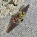お花とグレージュのヘアクリップ　フラワーレジン