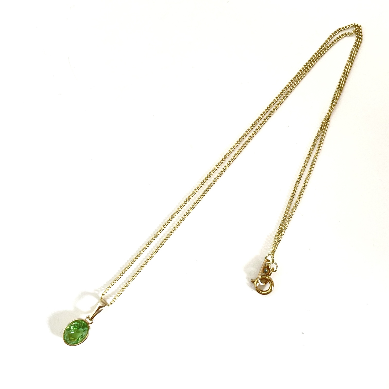 再販×2》vintage ペリドット ウランガラスminiネックレス 