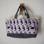 【SALE】１０月３１日まで　　ネコ・ねこ・猫　ハチワレネコ　横長トート　お散歩に♫　ダンガリーブルー
