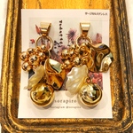 ゴールド系シリーズ　花びらピアス