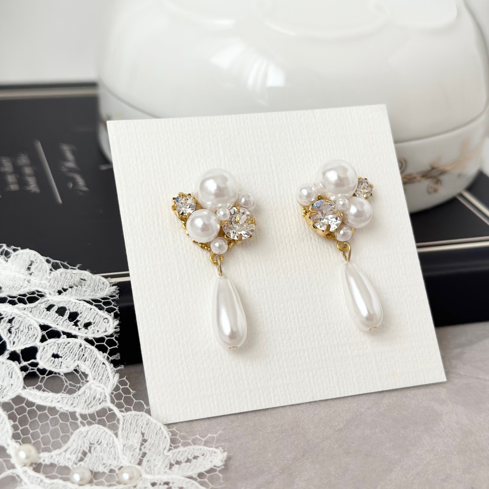 ビジューピアス　イヤリング　グレー　パール　しずく　雫　ピンク　パーツ　ゴールド 雫 パール ビジュー ピアス イヤリング ［ ウェディング 結婚式