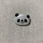 陶器製パンダさんブローチ🐼