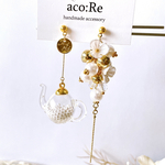 ピアス ティーポット パール 花 ゴールド 大ぶり ロングピアス 大ぶりピアス ブライダル キラキラ お呼ばれ アシメ イヤリング
