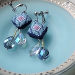 軽い！こぎん刺しブルーブルーイヤリング☺︎ピアス【刺繍☺︎刺し子】金属アレルギー