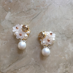 small flower bijou  