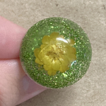【一点物】芝生と黄色い花の指輪 -ring-