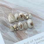 ニュアンスネイル　ビジュー　ゴージャス　成人式　振袖　結婚式　ネイルチップ