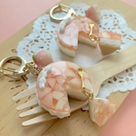 ┆新作┆めんだこ桃と桃のレアチーズケーキキーホルダー