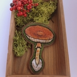 きのこブローチ　タマゴタケ   ＊羊毛フェルト刺繍＊