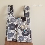 収納ポーチ付き★たためる★エコバッグコンパクト★コンビニエコバッグ🎶お弁当も入るエコバッグ 北欧柄           