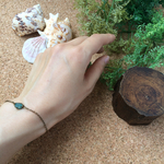 燐灰石の一粒ワイヤーブレスレット