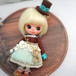 【チョコミントカラー】A プチブライス服 　ワンピース・ミニハット・くまチャームの３点セット　プチブライスアウトフィット プチブライス