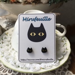 ～New～ 黒子猫のチタンピアス