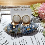 インド刺繍 ビーズ刺繍  2way ピアス/イヤリング ブルー おおぶり カボション シルバー  刺繍リボン　リボンタッセル　大ぶり 耳が痛くなりにくい