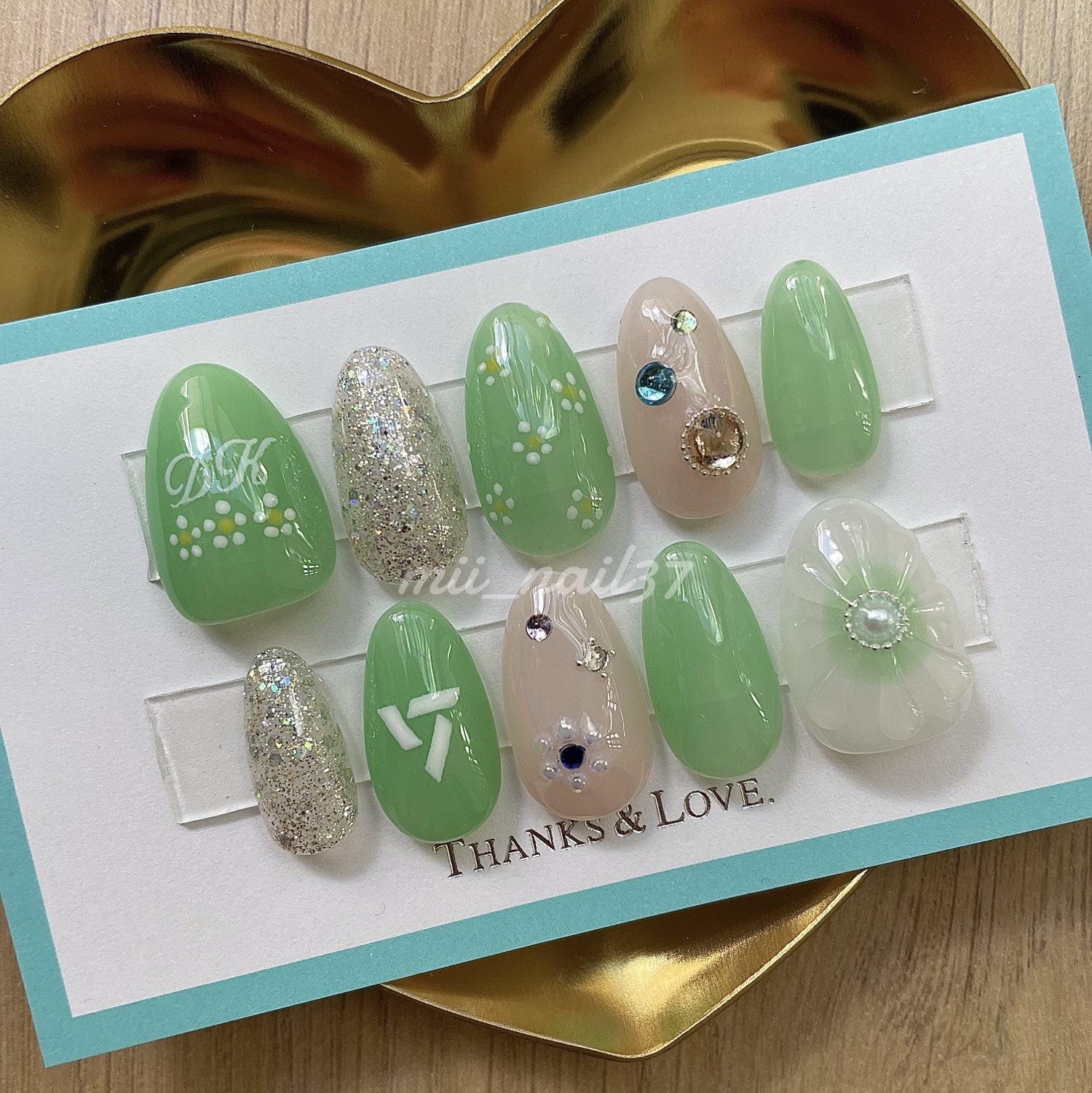オーダー】ネイルチップ セブチネイル ロゴネイル ピンクネイル