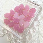 リーフ型ガラスビーズ オパールピンク