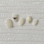 ネイルチップ　コアラと一輪フラワー