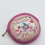 猫ちゃん刺繍のぺたんこまん丸ポーチ