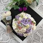 ミニ薔薇のがま口ポーチ（パープル／ホワイト）★レース編み　コインパース　財布　コインケース　アメ玉　