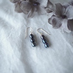 ブラックパールのシンプルピアス