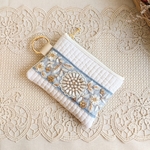 インド刺繍✕ヌビ　ミニポーチ　ベージュ b