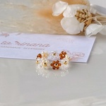 ブラウン×ベージュ×クリア お花のビーズリング❁⃘*.ﾟ 〔秋 こっくり 茶色 指輪 アクセサリー〕