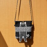 ぶら下がりにゃんこ　サコッシュ