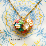 【ハートフラワー】ガラス／ビジュー／薔薇／ピンク／ドライフラワー／花びら／かわいい／ぷっくり／大ぶり／ペンダント／ネックレス／ゴールドチェーン