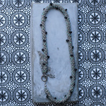 hazama/mitsubu ビーズネックレス