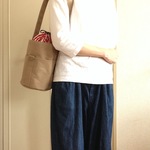 円柱バッグ１ＳＳ（肩）　ベージュ/赤　帆布